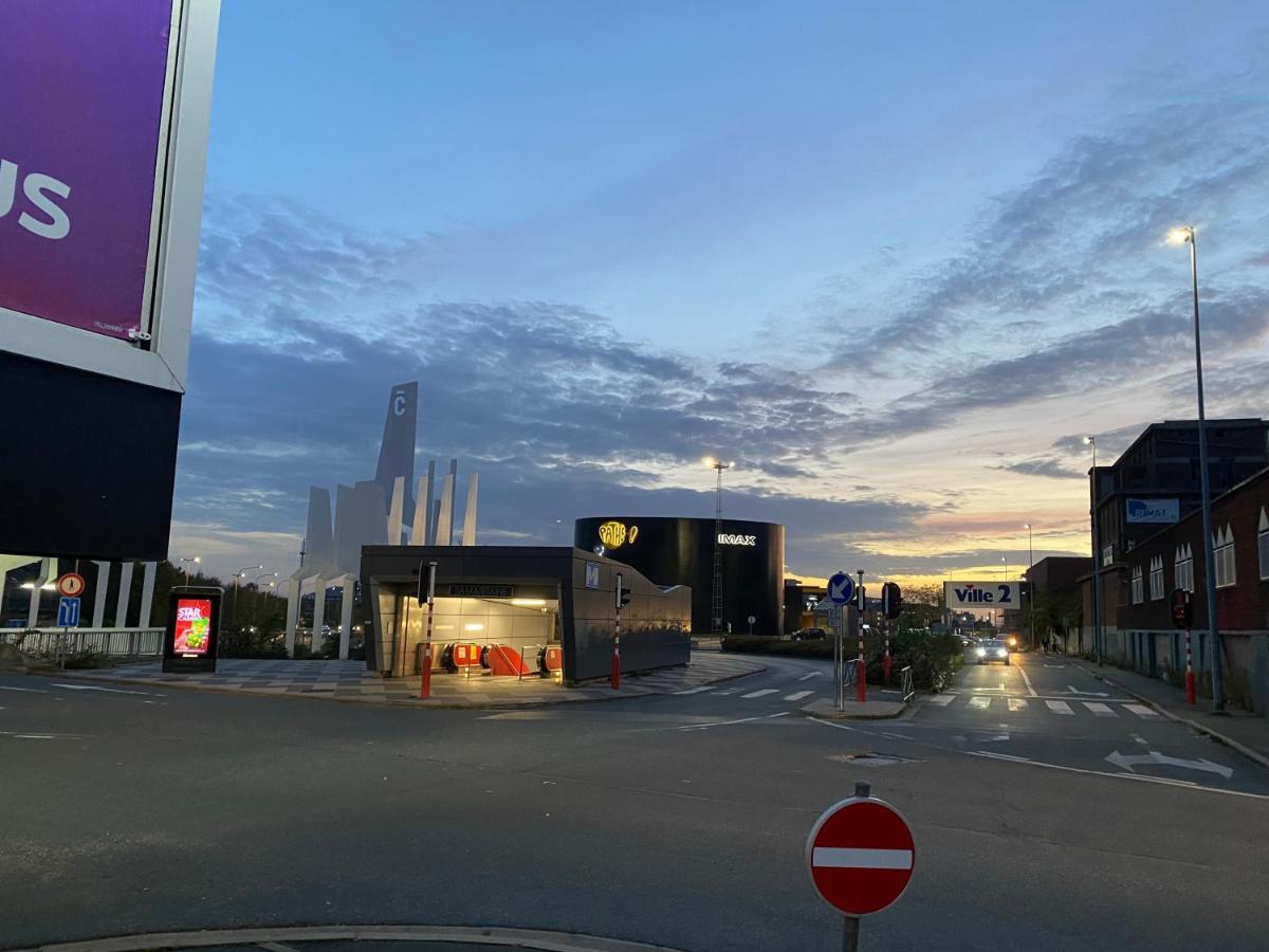 1-C Superbe Appartement Tres Calme Et Bien Decore Charleroi Kültér fotó